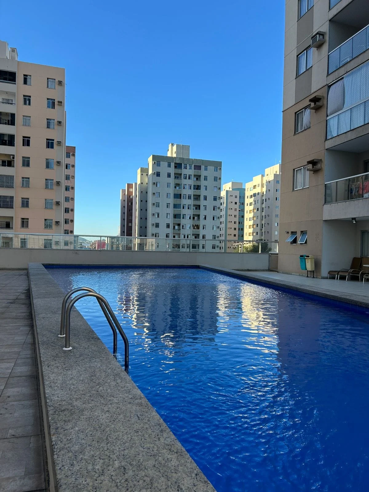 Apartamento de 3 quartos na Praia das Gaivotas - Foto 1